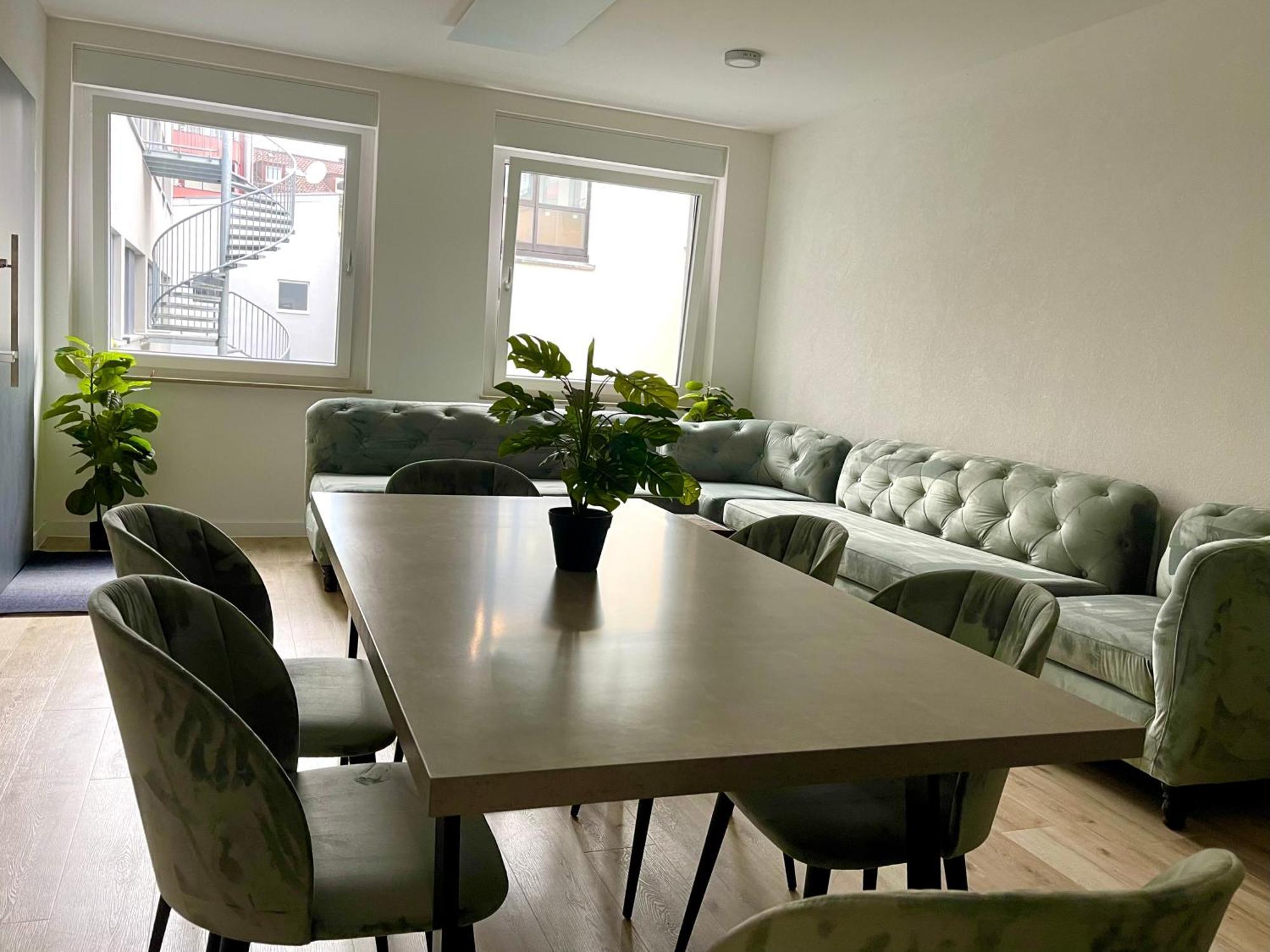 Neu Goldstadt Wunderschoenes 2 Zimmer Apartament Schloessle Zentrum Pforzheim Buitenkant foto