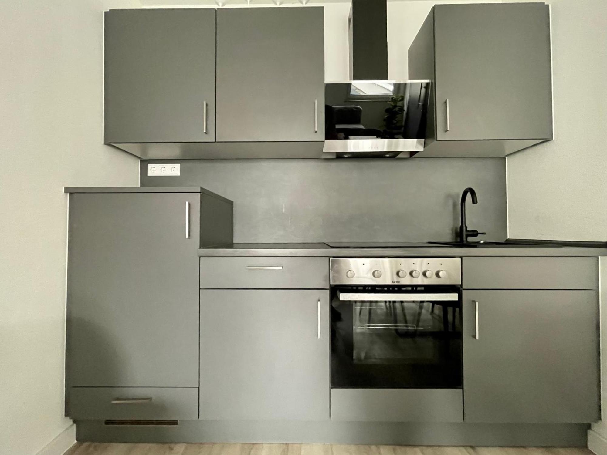 Neu Goldstadt Wunderschoenes 2 Zimmer Apartament Schloessle Zentrum Pforzheim Buitenkant foto
