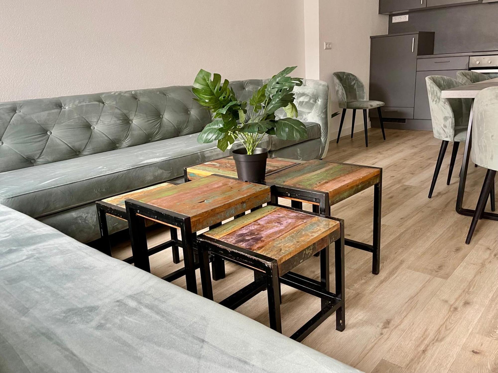 Neu Goldstadt Wunderschoenes 2 Zimmer Apartament Schloessle Zentrum Pforzheim Buitenkant foto